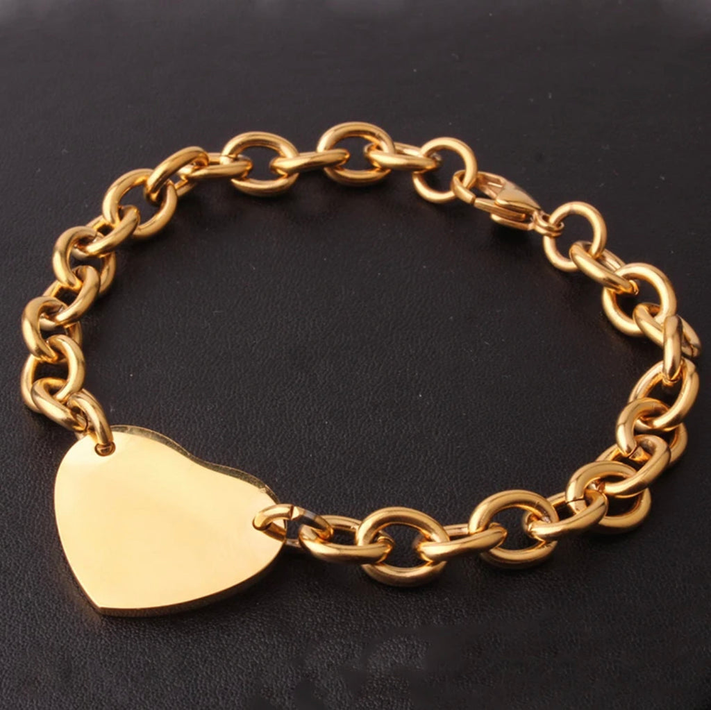 Stainless Steel Heart Chain Bracelet - 18k Gold Plated.