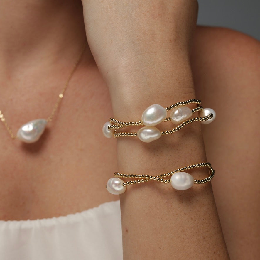 Beaded Adjustable 3 Pearl Bracelet - Gold or Silver