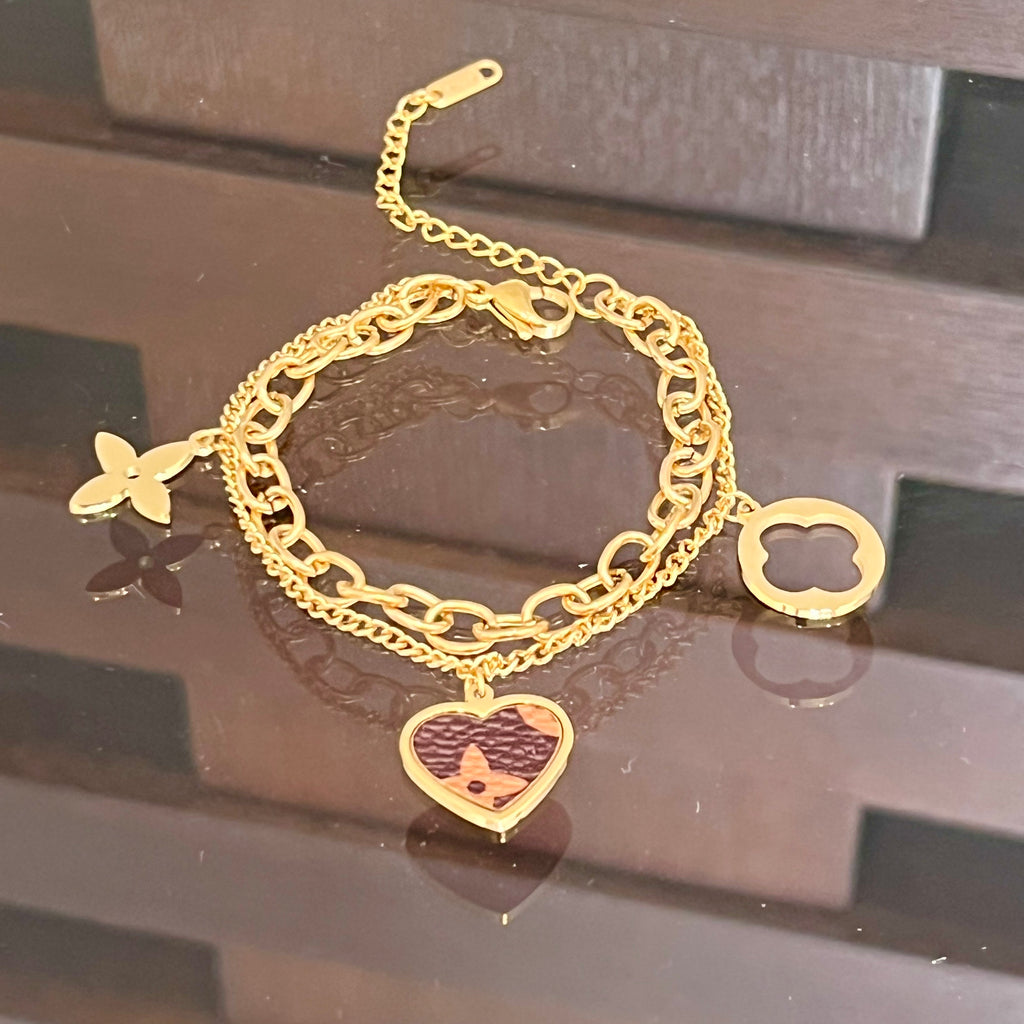 Titanium Steel Four-leaf Flower Heart Bracelet - Gold