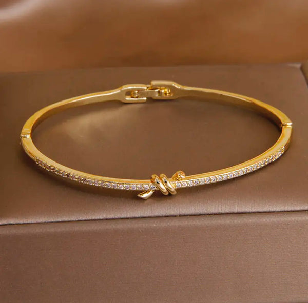 18k Gold Folded Simple Bangles Bracelet With Plain Ring Light Luxury,  Smooth, Delicate And Fade Proof For Women From Autothings, $15.35 |  DHgate.Com