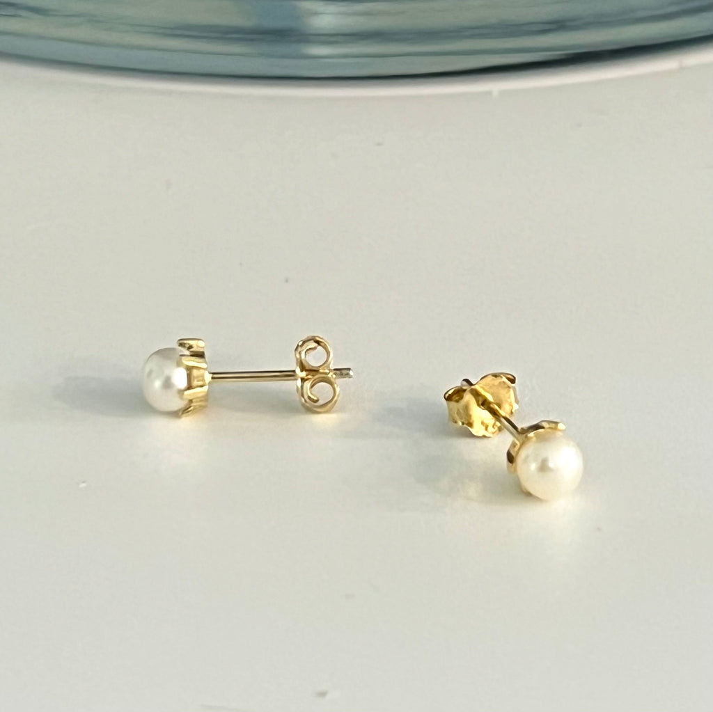 Bridesmaid Mini Pearl Stud Earrings - Gold