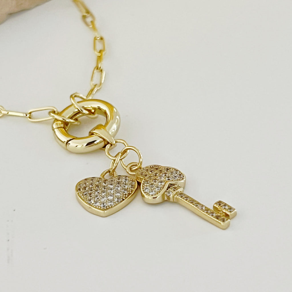 Pave Heart And Key Charm Pendant Necklace - Gold