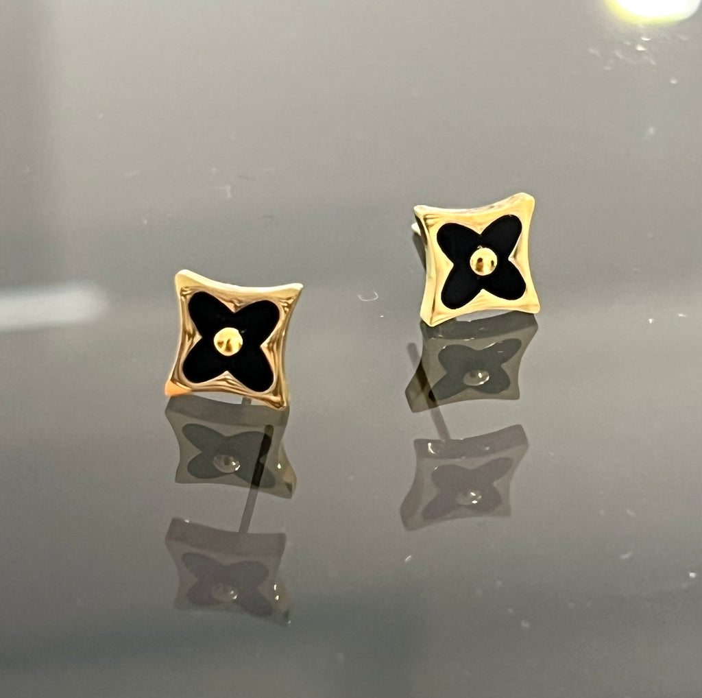 Black & White Clover Set- 18K Gold Plated