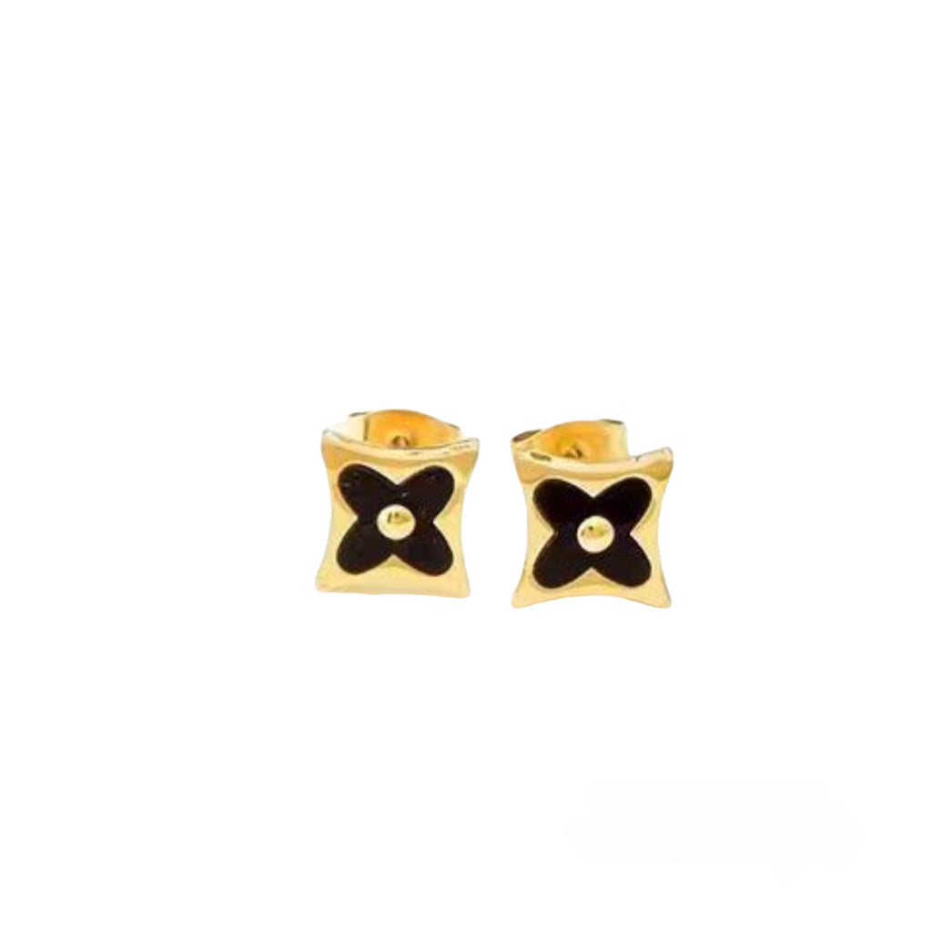 7 mm Black Enamel Clover Stud Earrings - 18k Gold Plated