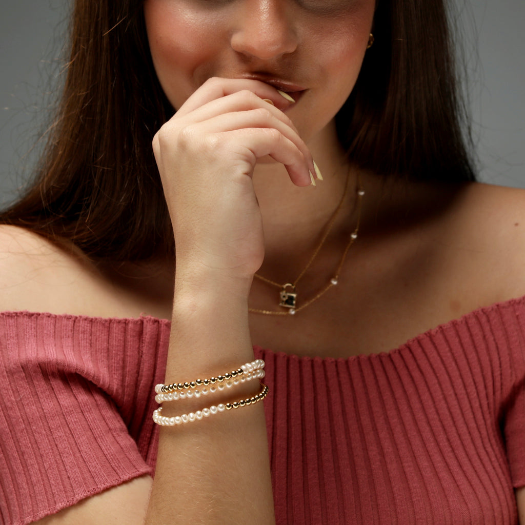 Freshwater Pearls Stretch Bracelet - Gold