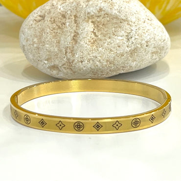 14k Gold Plated Four Leaf Both Sides Printed Bangle Bracelet